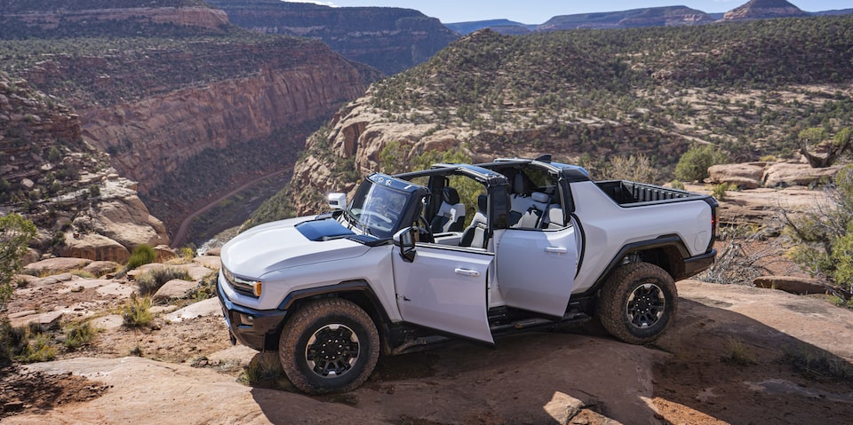 hummer pickup mov immersive transparent sky panels