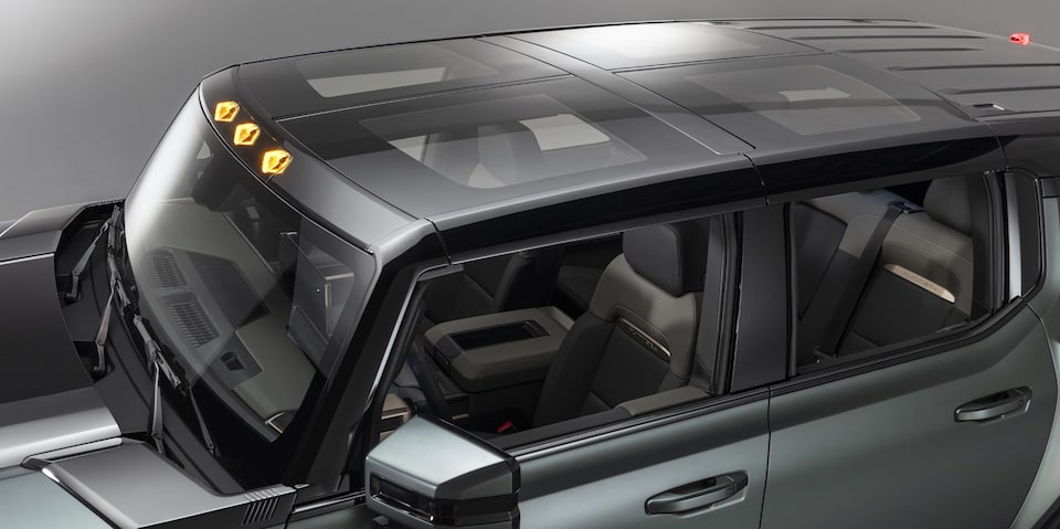 Infinity Roof of the GMC Hummer EV SUV, featuring Transparent Sky Panels.