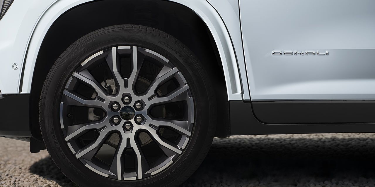 Close-up of the Aluminum Wheels of the 2026 GMC Acadia Denali Ultimate.