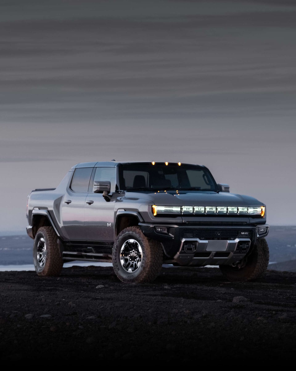 2025 GMC Hummer EV 3X Pickup Truck.